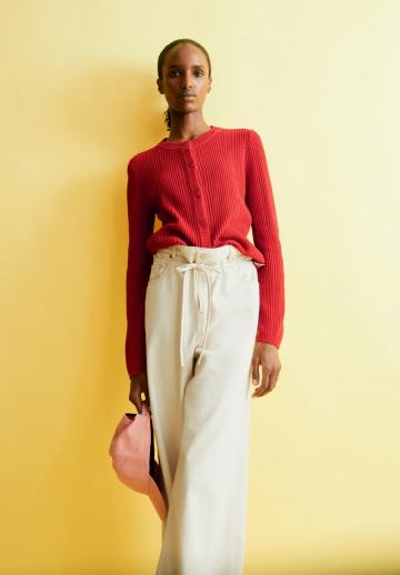 Вязаная кофта