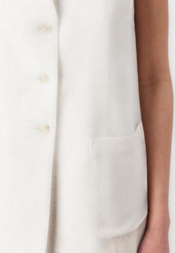 Длинный жилет