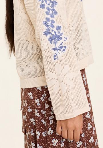 Вязаная кофта