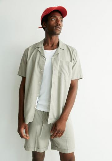 Рубашка с коротким рукавом