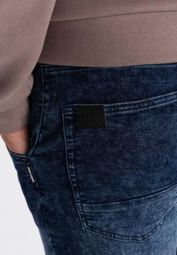 Узкие джинсы