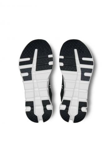 Беговые кроссовки