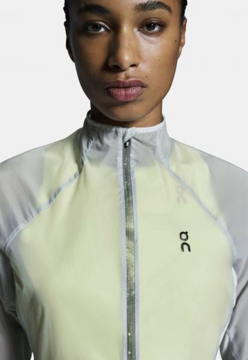 Спортивная куртка