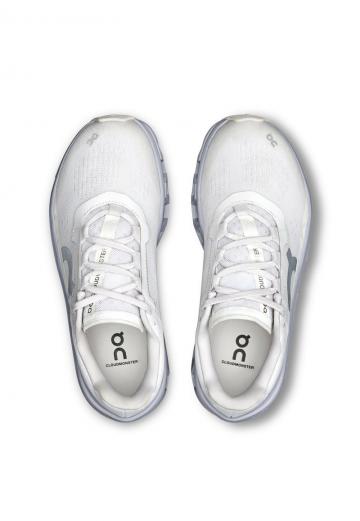 Беговые кроссовки