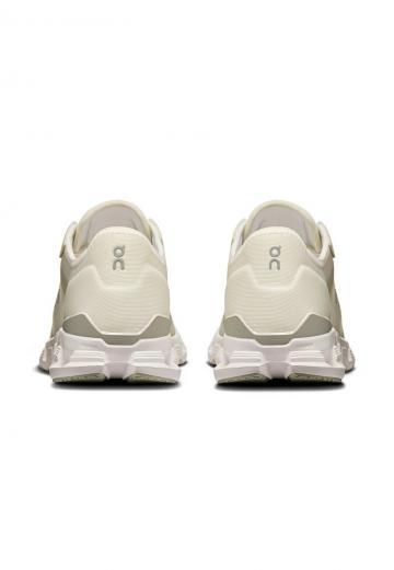 Тренировочные кроссовки