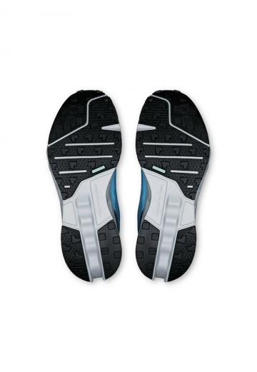 Беговые кроссовки