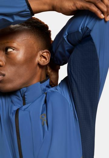 Спортивная куртка