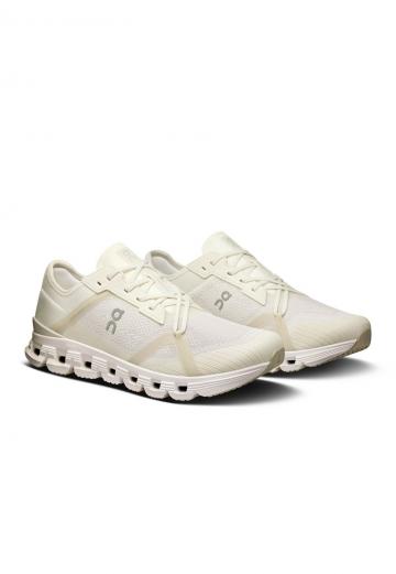 Тренировочные кроссовки