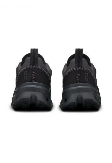 Походные кроссовки