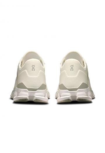 Тренировочные кроссовки