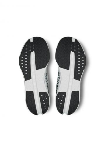 Беговые кроссовки