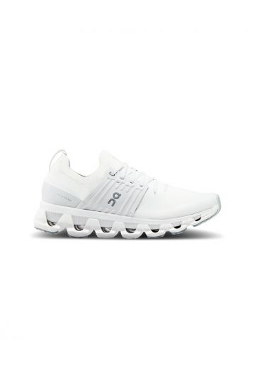 Беговые кроссовки