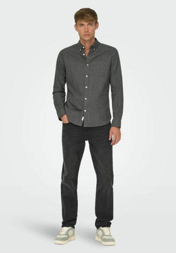 Прямые джинсы