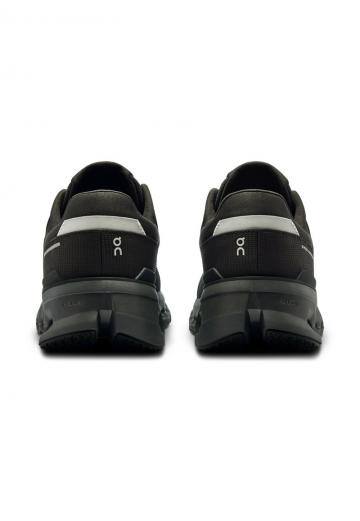 Беговые кроссовки