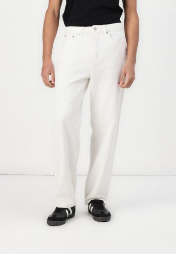 Свободные джинсы