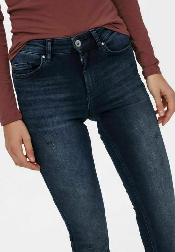 Клешеные джинсы