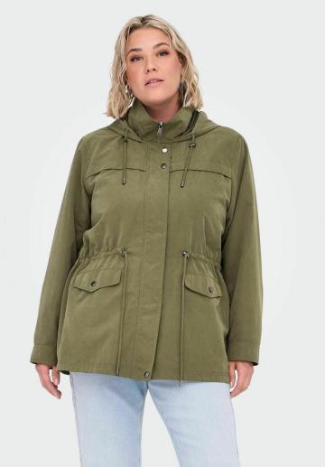 Куртка с накладнымит карманами