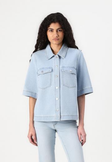 Джинсовая блузка