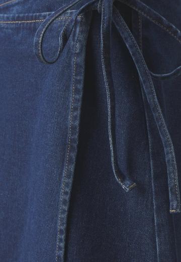 Юбка с накладными карманами