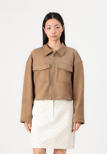 Блейзер с накладными карманами