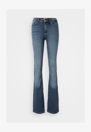 Клешеные джинсы