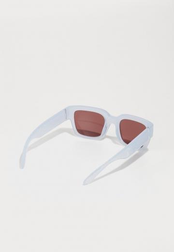 Солнечные очки