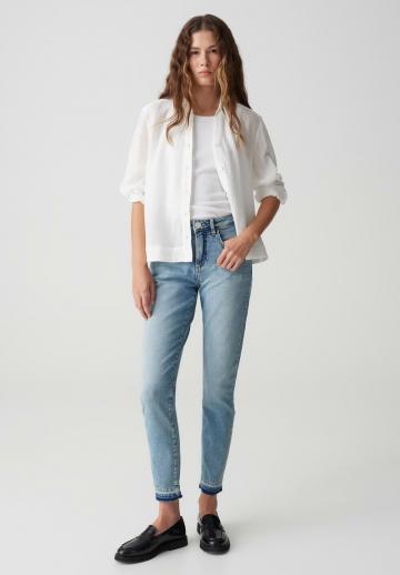 Короткие джинсы