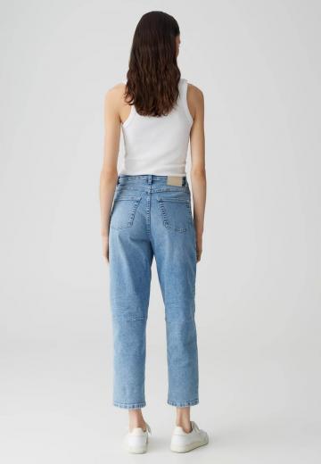 Короткие джинсы