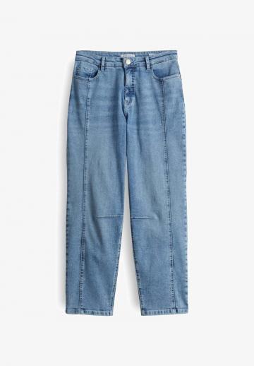 Короткие джинсы