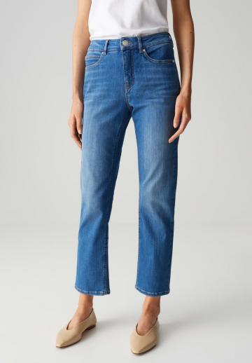 Короткие джинсы