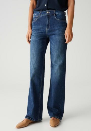 Прямые джинсы