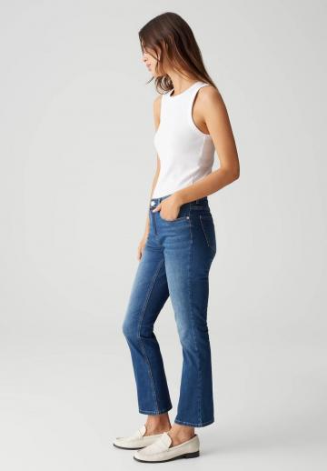 Клешеные джинсы