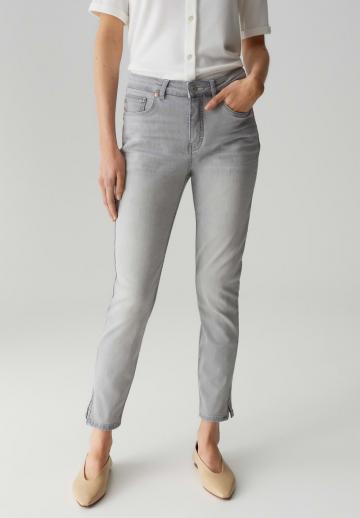 Короткие джинсы