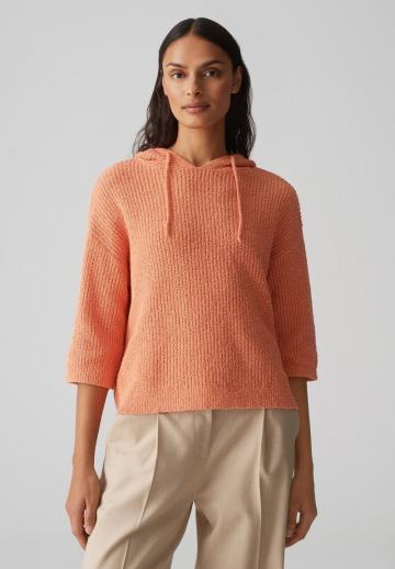 Пуловер с капюшоном