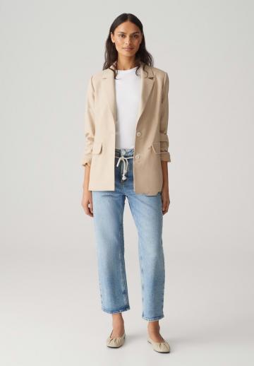 Длинный блейзер