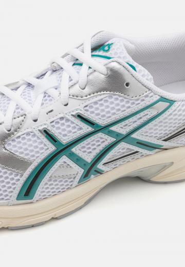 Гандбольные кроссовки