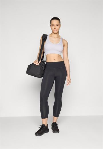 Спортивный бюстгальтер