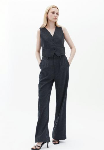 Джинсовая жилетка