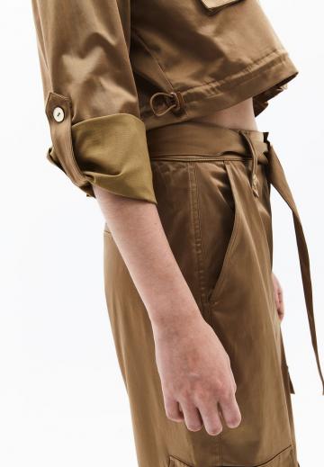 Юбка с накладными карманами