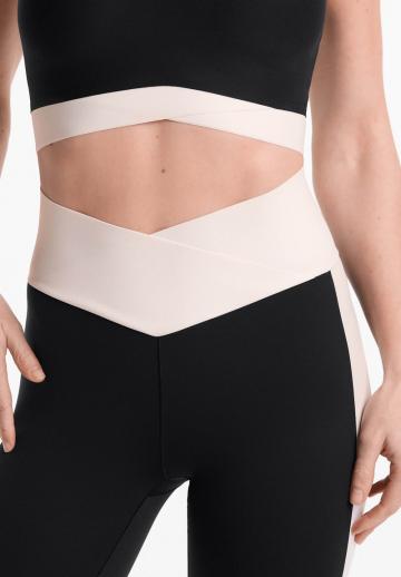 Спортивные штаны