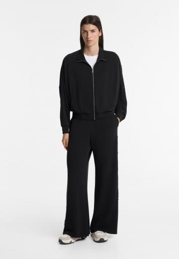 Спортивные штаны