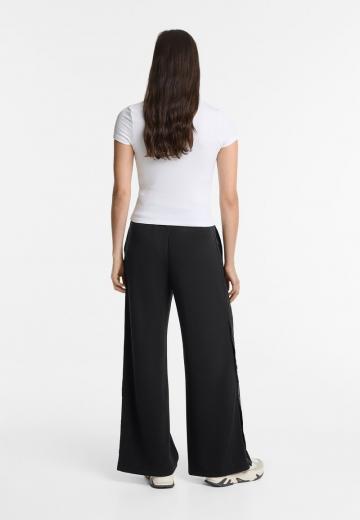 Спортивные штаны