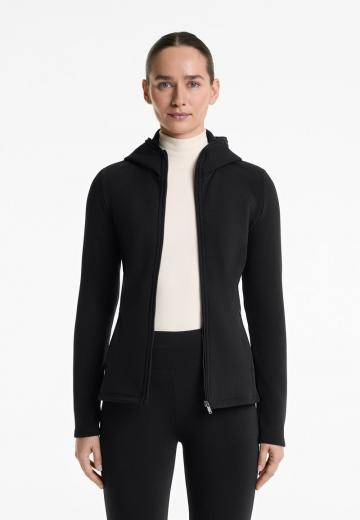 Спортивная толстовка