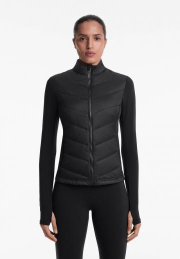 Спортивная куртка