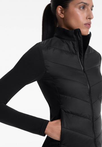 Спортивная куртка