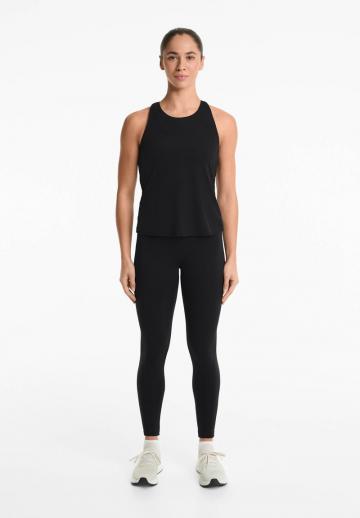 Спортивный топ