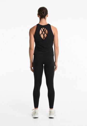 Спортивный топ