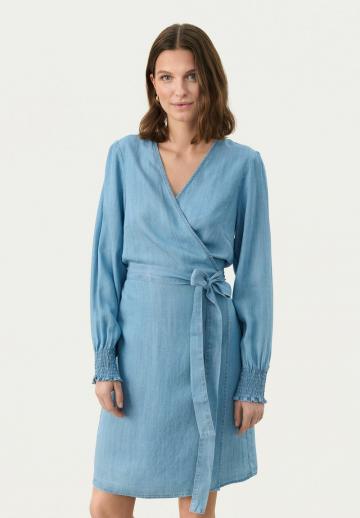 Джинсовое платье