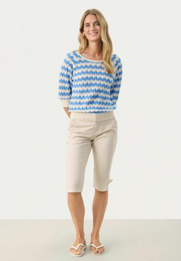 Пуловер с рукавом три четверти