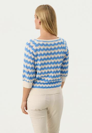 Пуловер с рукавом три четверти